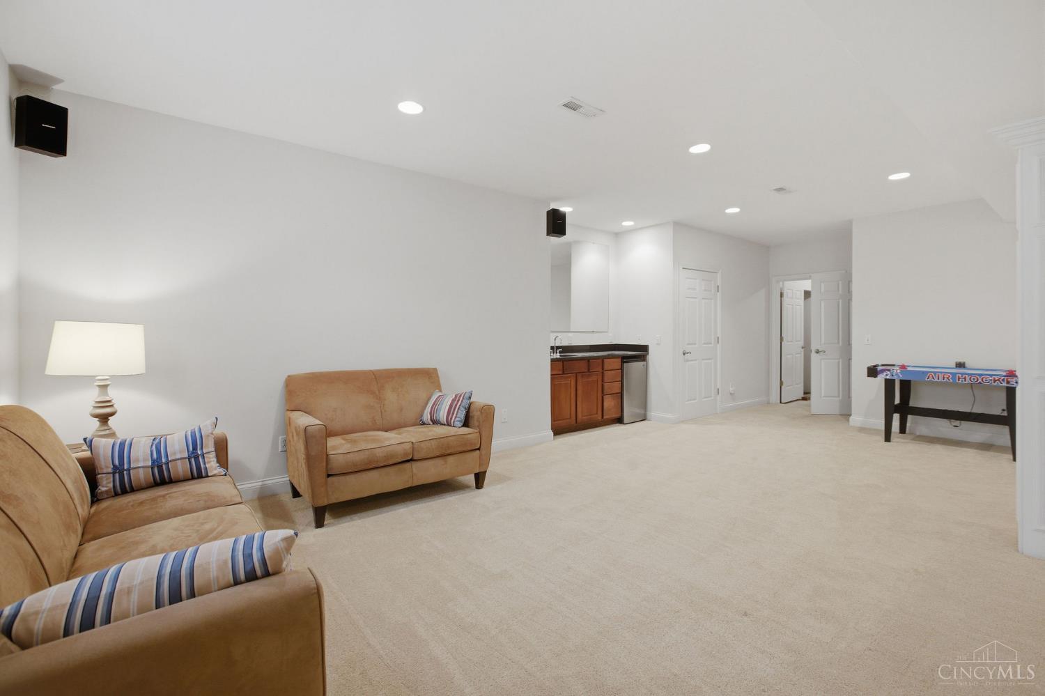 7176 Eagles Wing Drive Property Photo 20