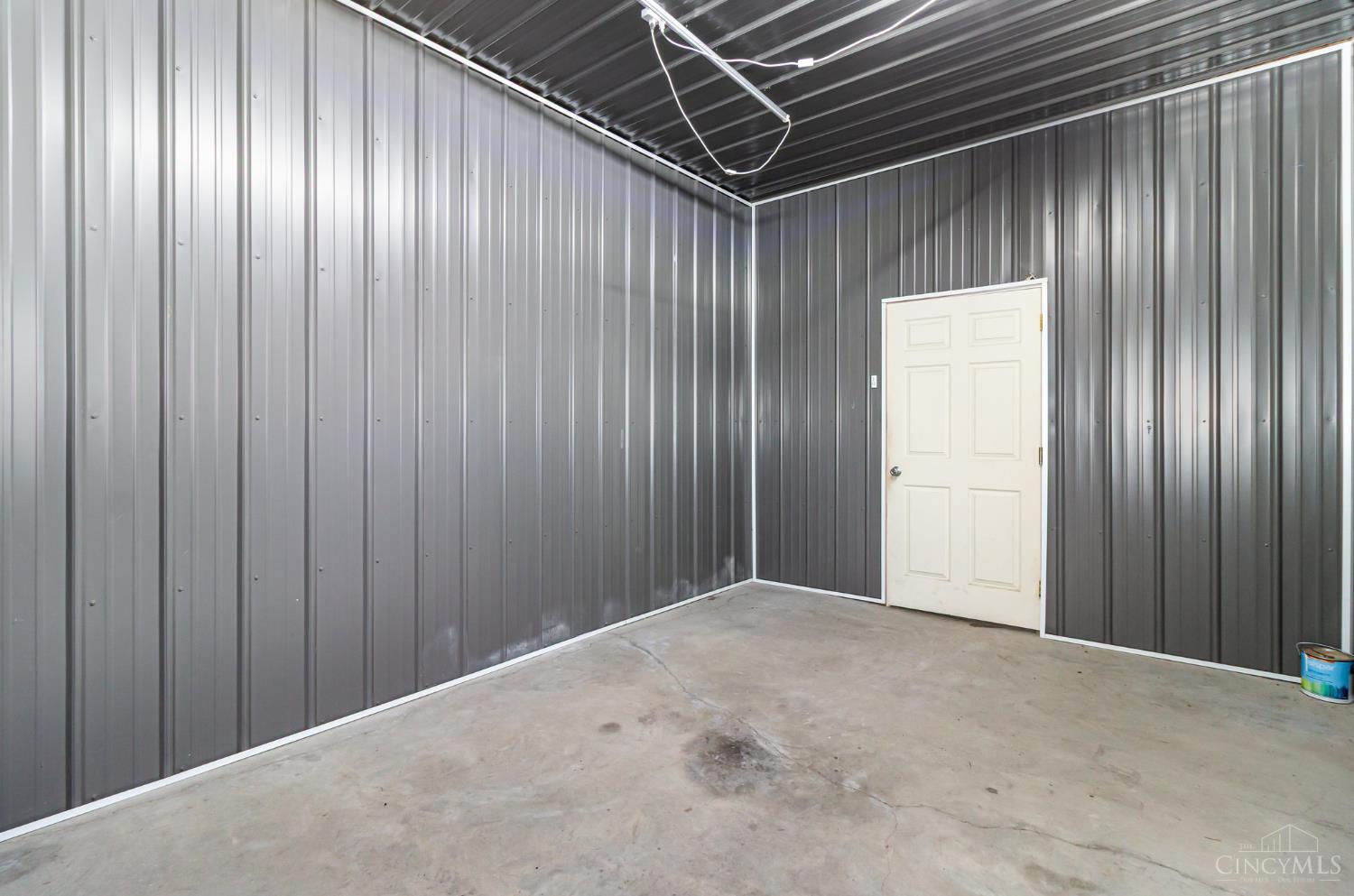 8285 Tri County Highway Property Photo 16