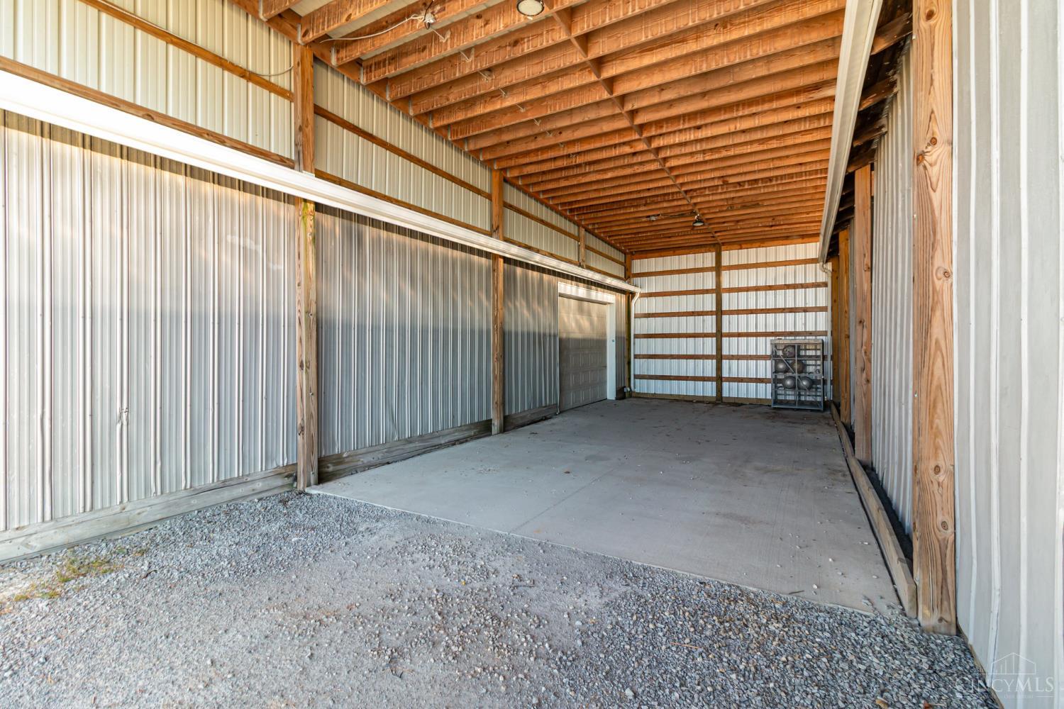 8285 Tri County Highway Property Photo 26