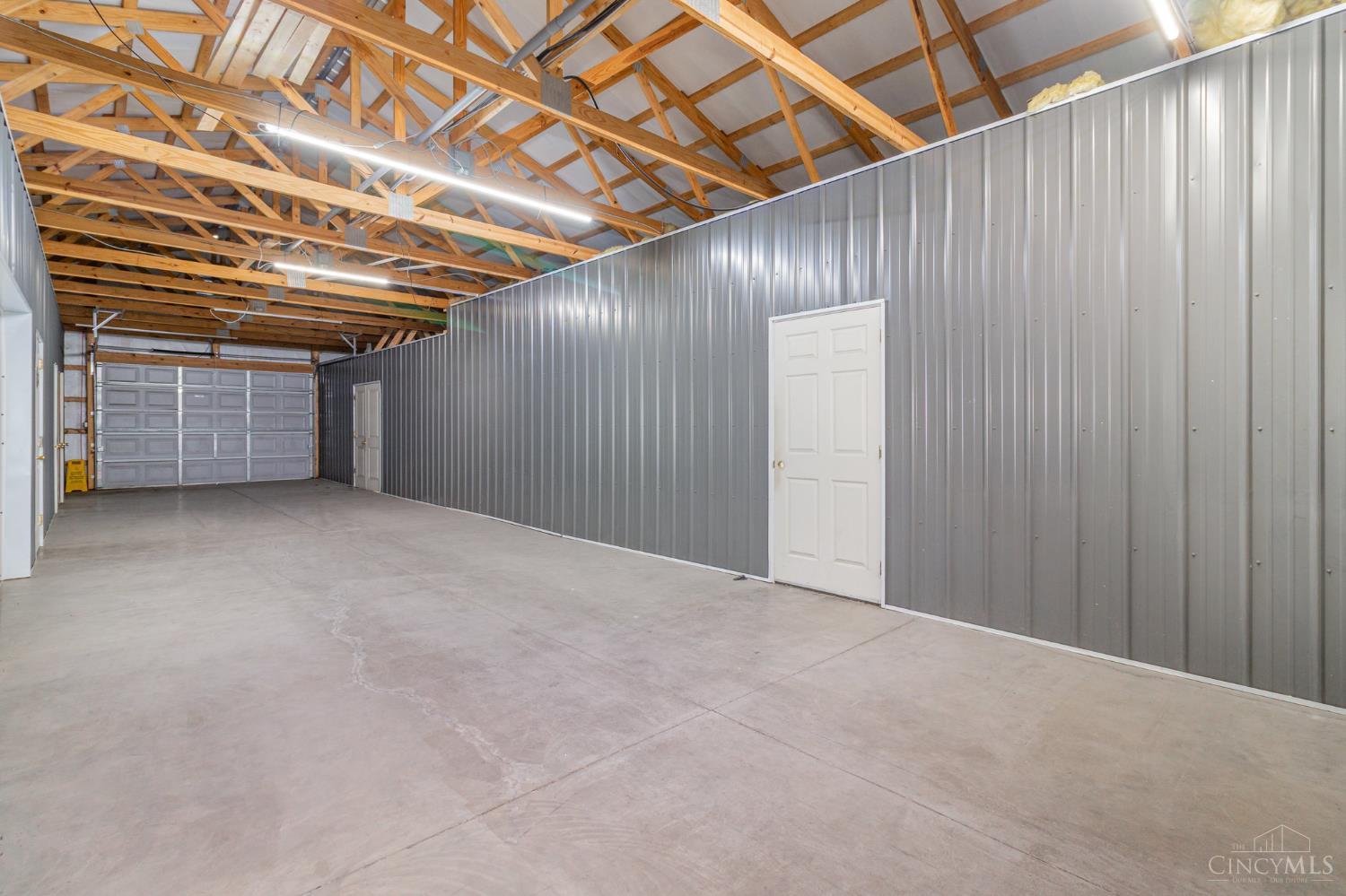 8285 Tri County Highway Property Photo 27