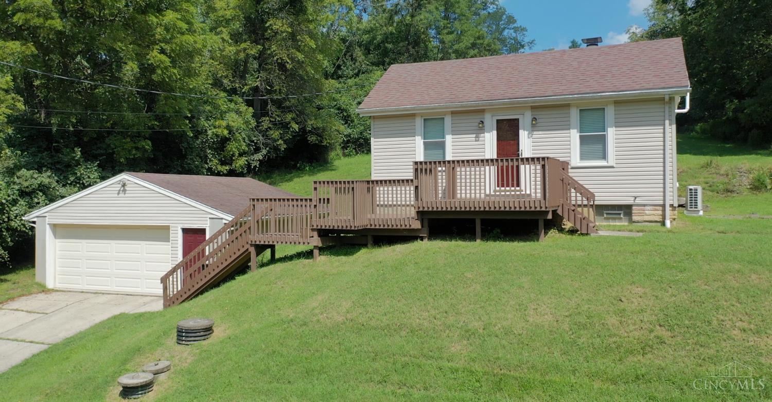 5506 Hubble Road Property Photo 1