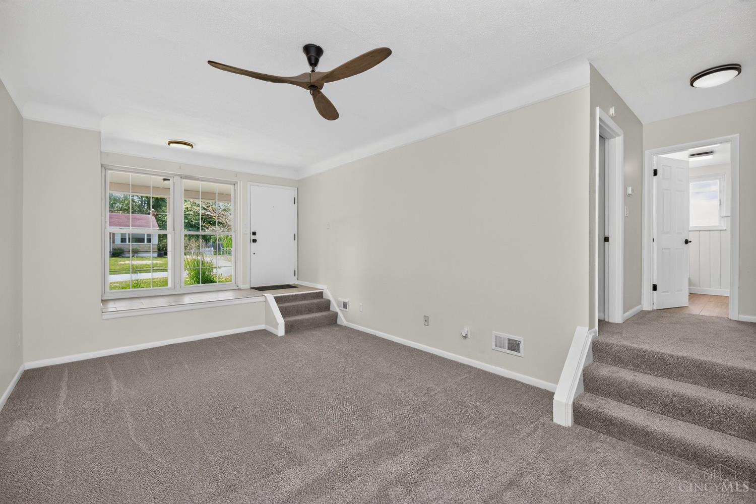 1502 Robinway Drive Property Photo 20