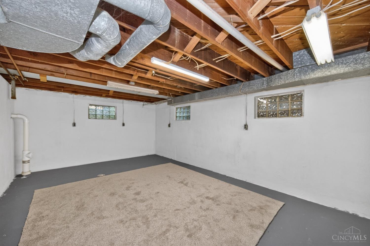 1502 Robinway Drive Property Photo 33