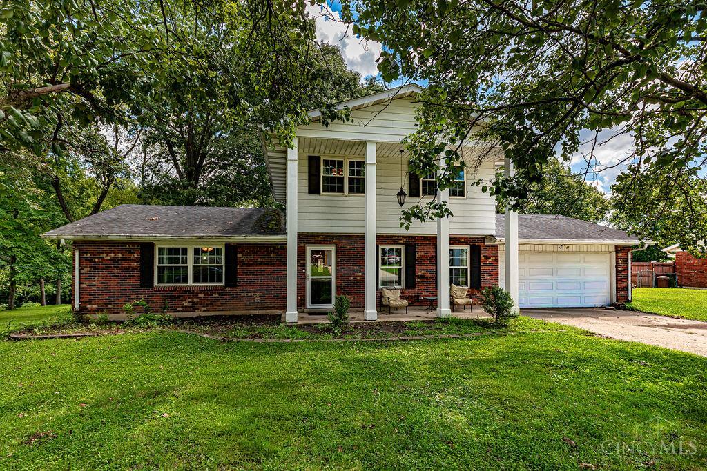 2341 Queen Mary Lane Property Photo 1