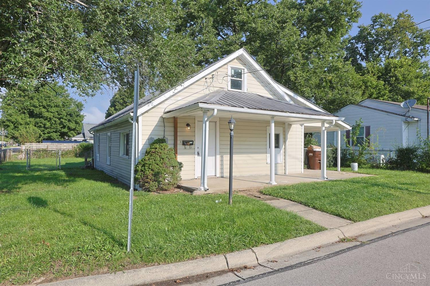 239 Cedar Street Property Photo 2