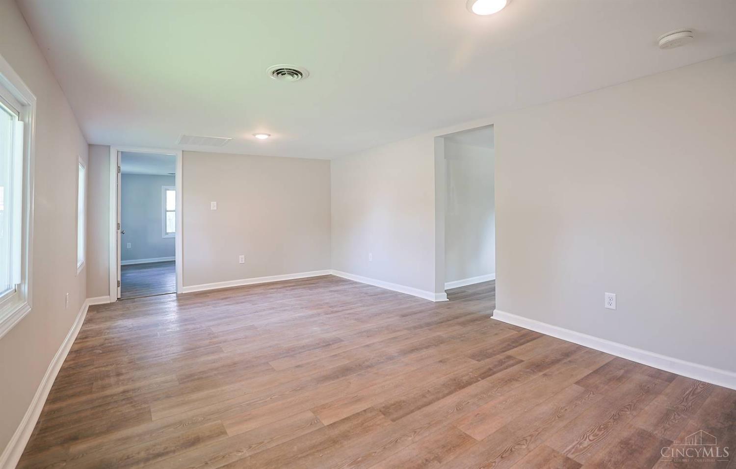 239 Cedar Street Property Photo 5