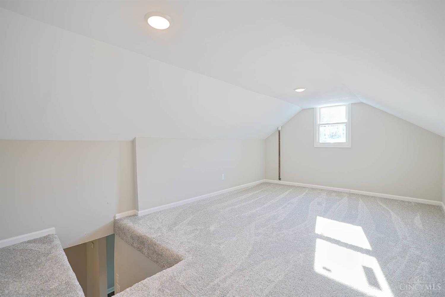 239 Cedar Street Property Photo 16