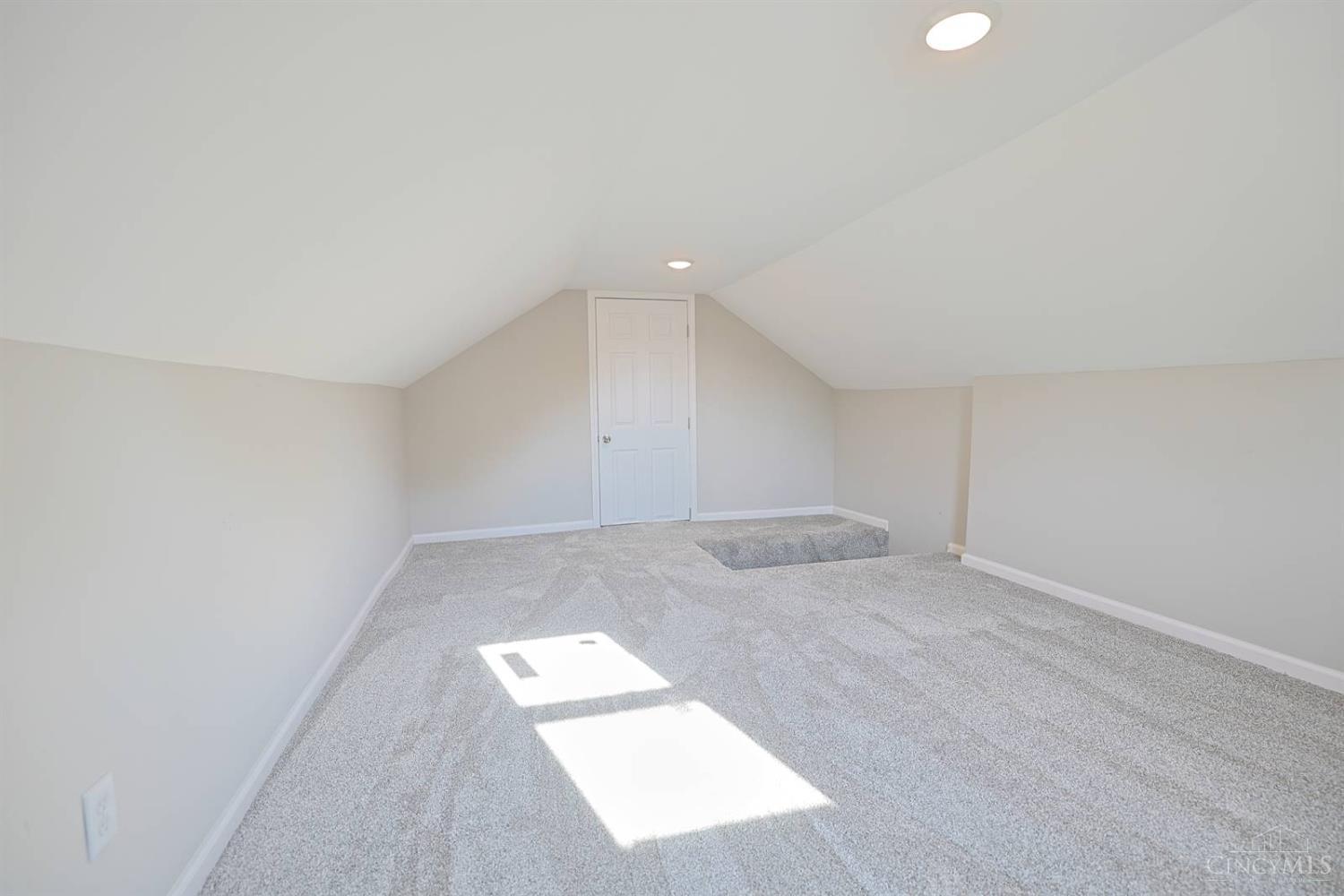 239 Cedar Street Property Photo 17