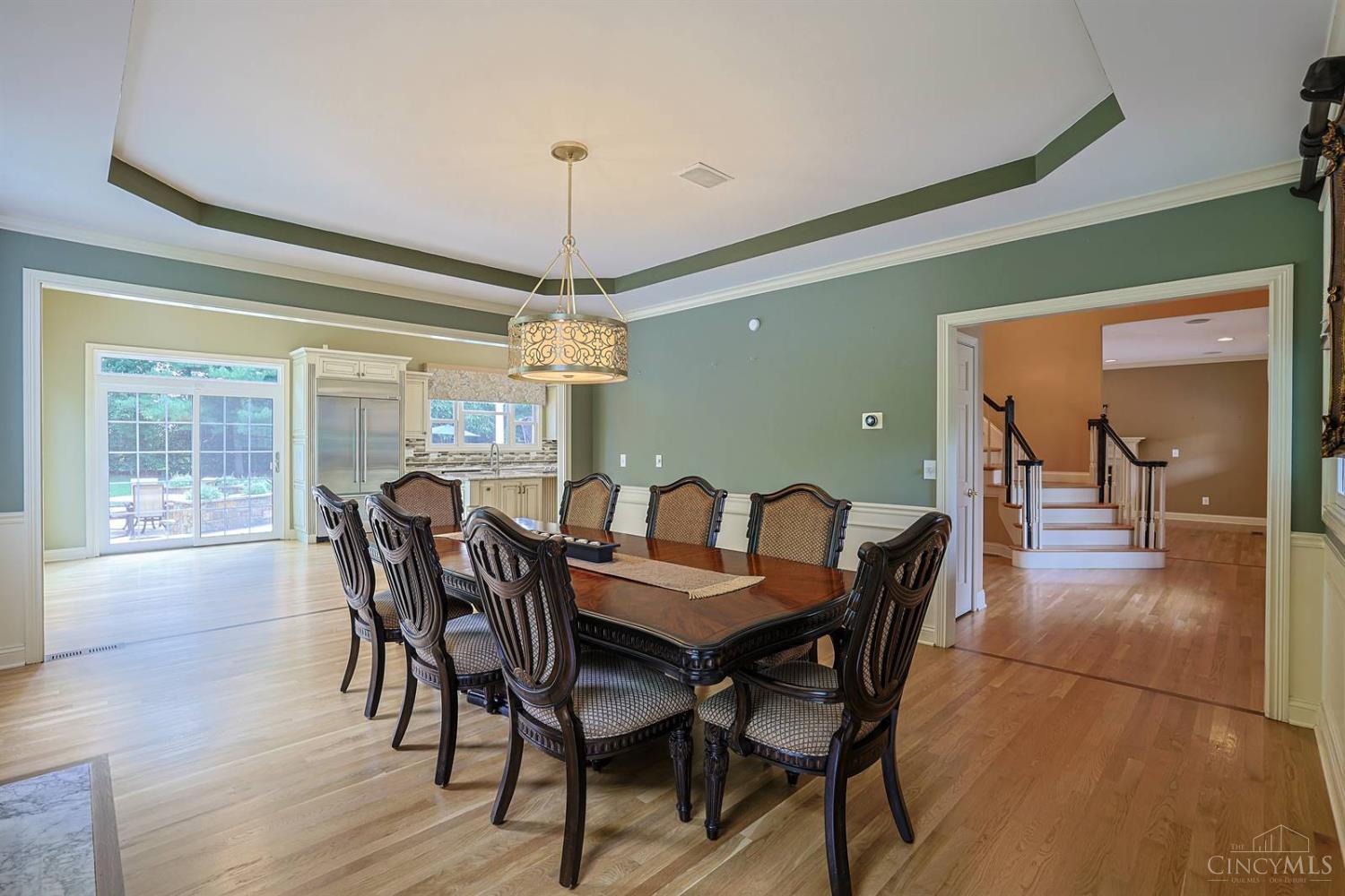 5512 Charleston Woods Drive Property Photo 16