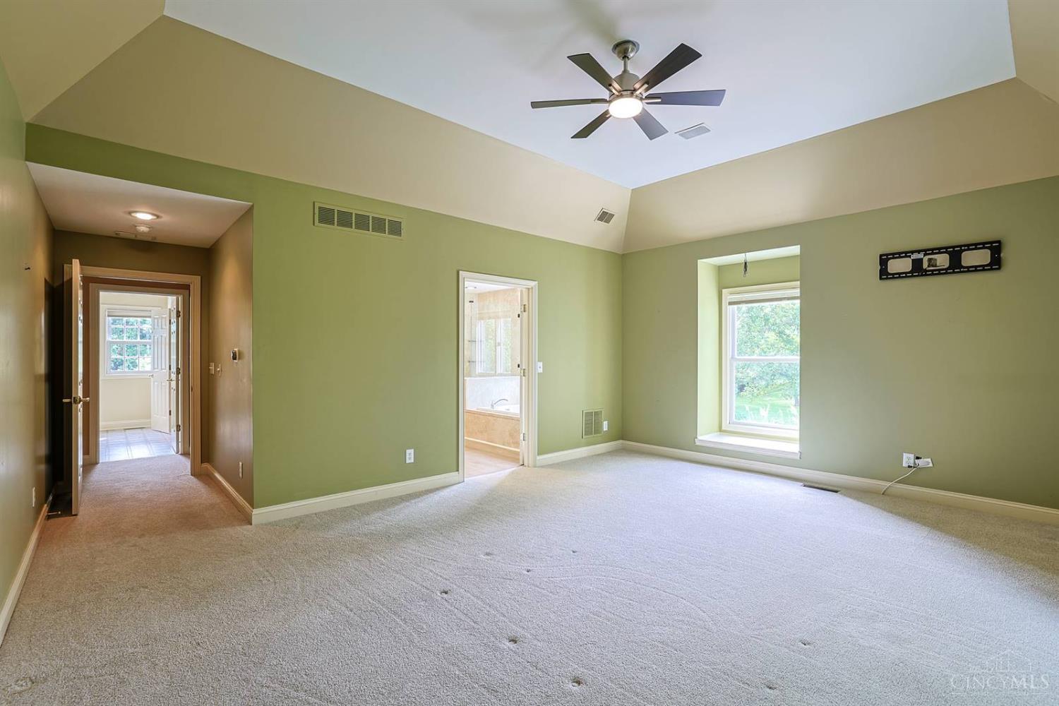 5512 Charleston Woods Drive Property Photo 25