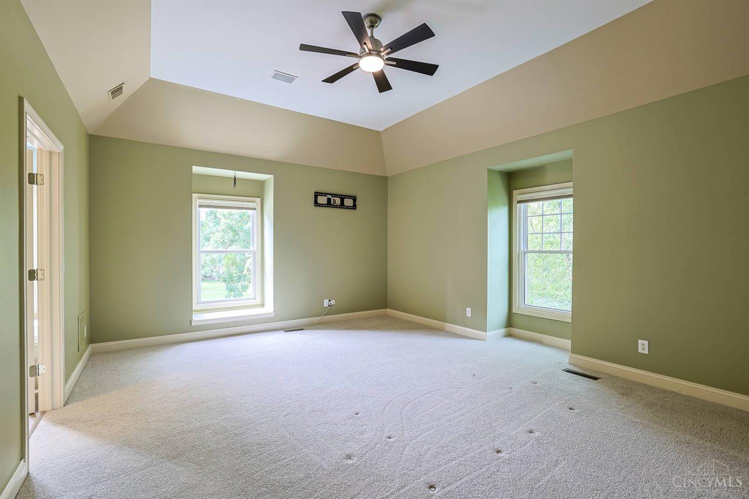 5512 Charleston Woods Drive Property Photo 26