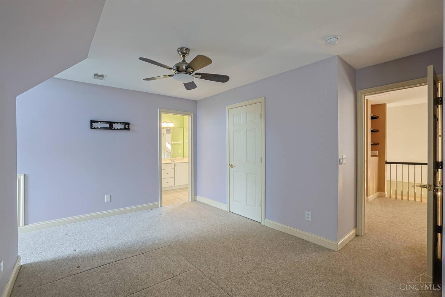 5512 Charleston Woods Drive Property Photo 34