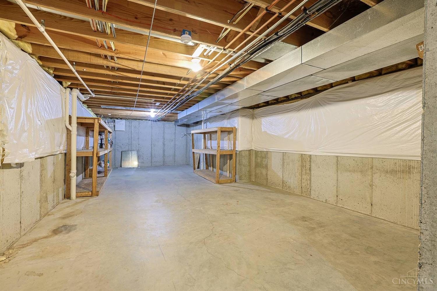 5512 Charleston Woods Drive Property Photo 44