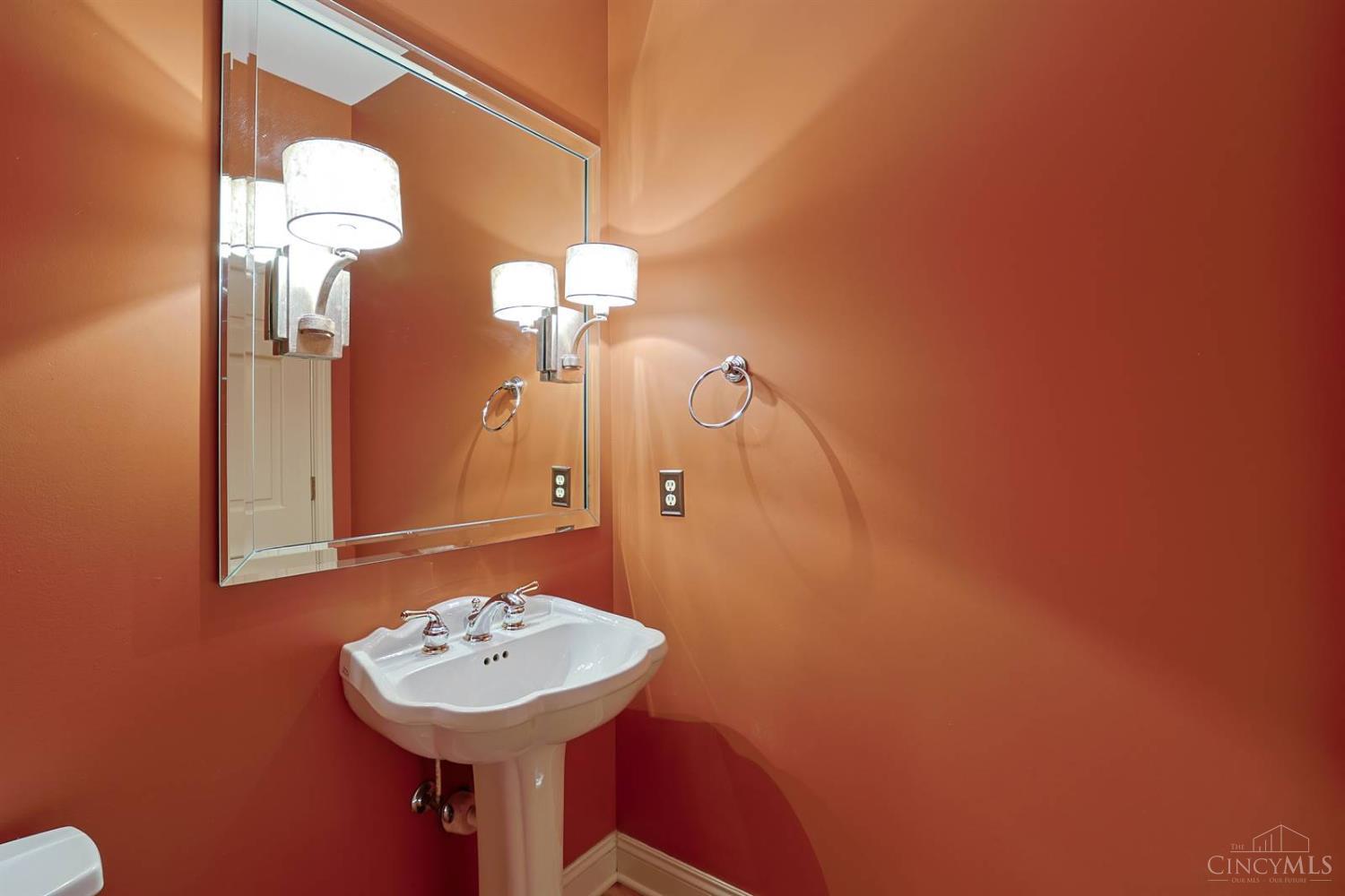5512 Charleston Woods Drive Property Photo 46