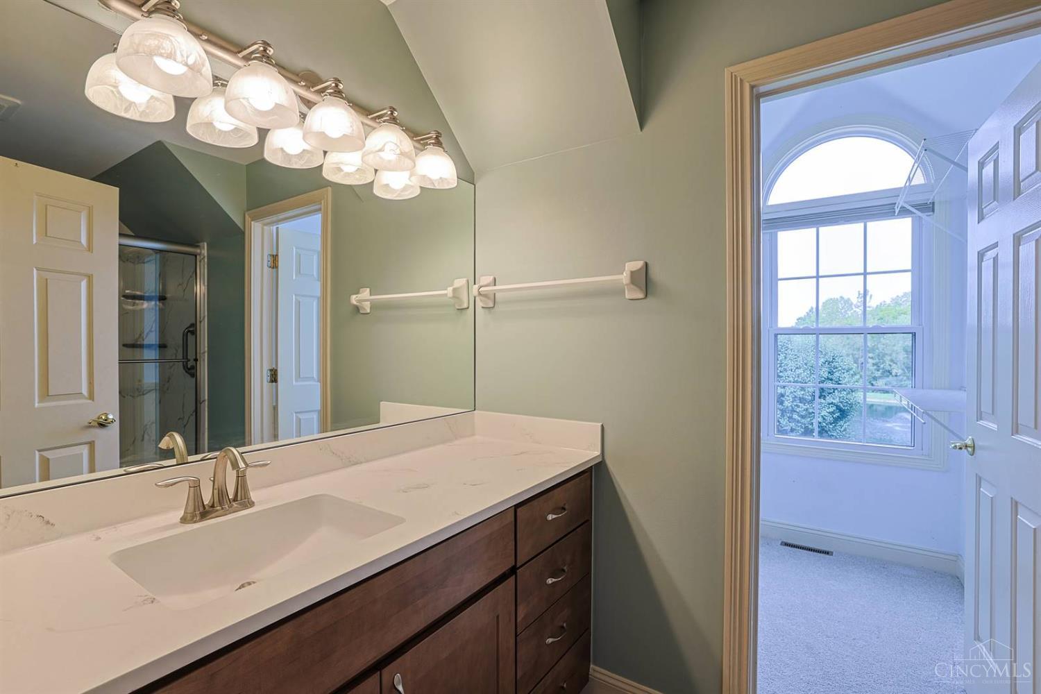 5512 Charleston Woods Drive Property Photo 47