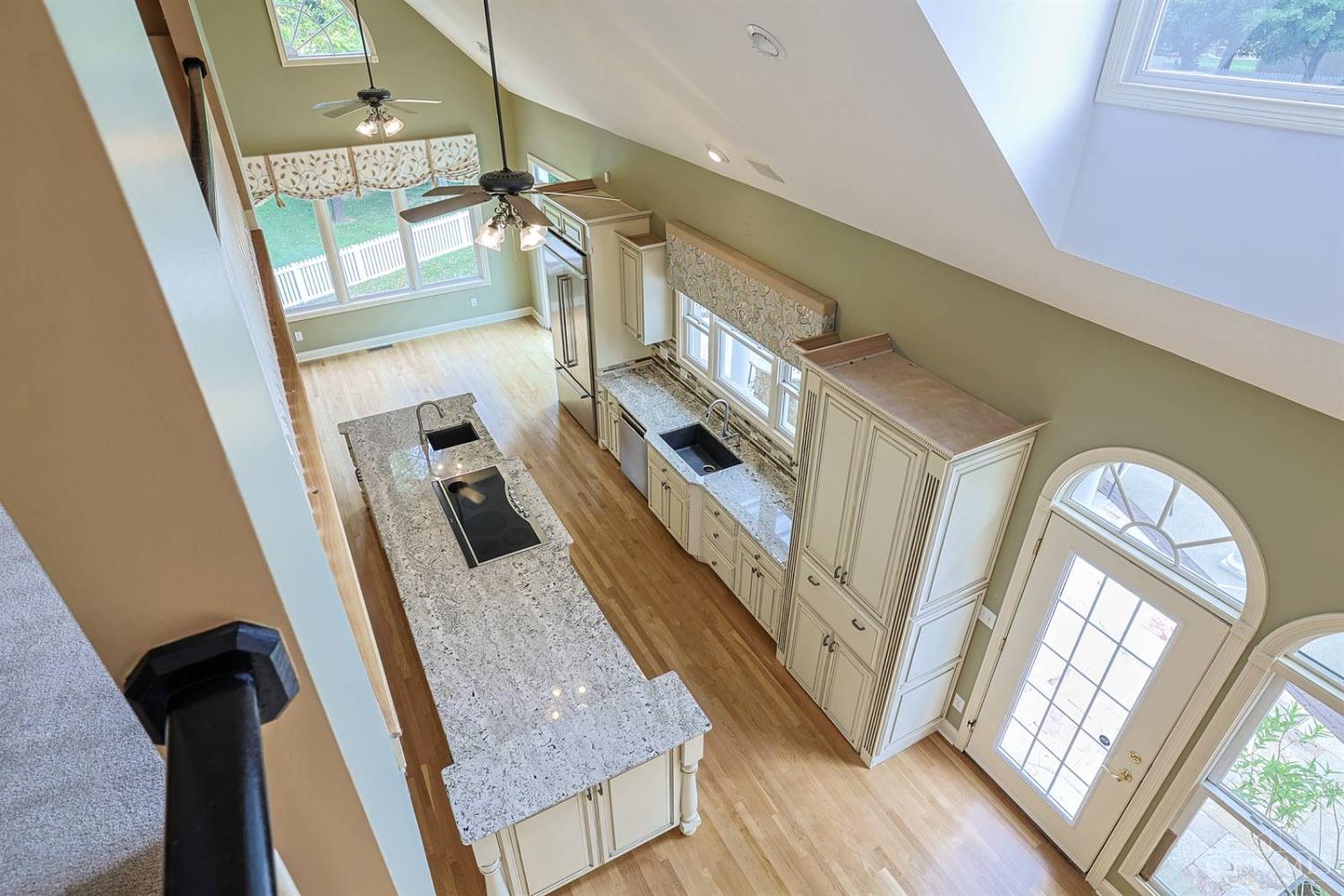 5512 Charleston Woods Drive Property Photo 53