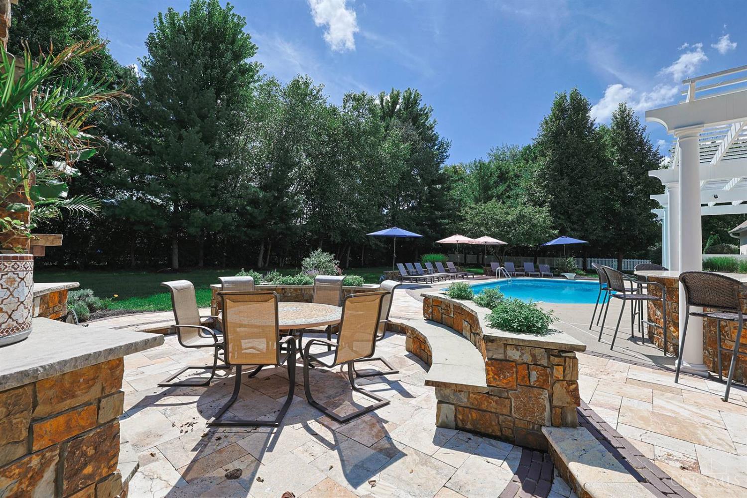 5512 Charleston Woods Drive Property Photo 56