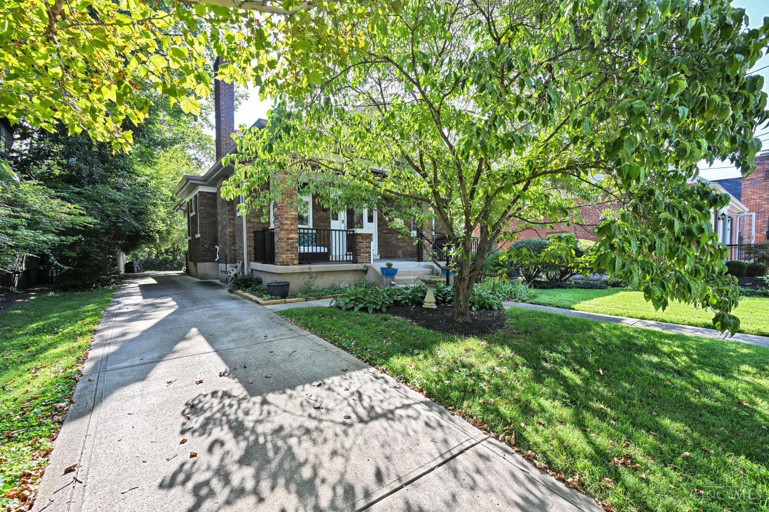 3840 Marburg Avenue Property Photo 2
