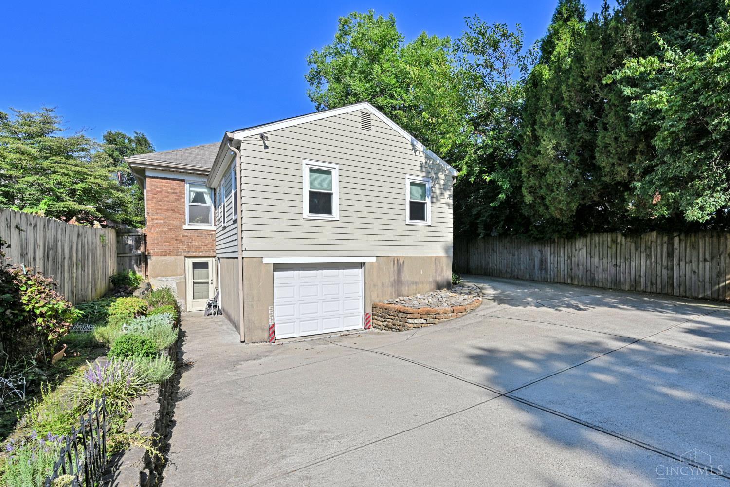 3840 Marburg Avenue Property Photo 46