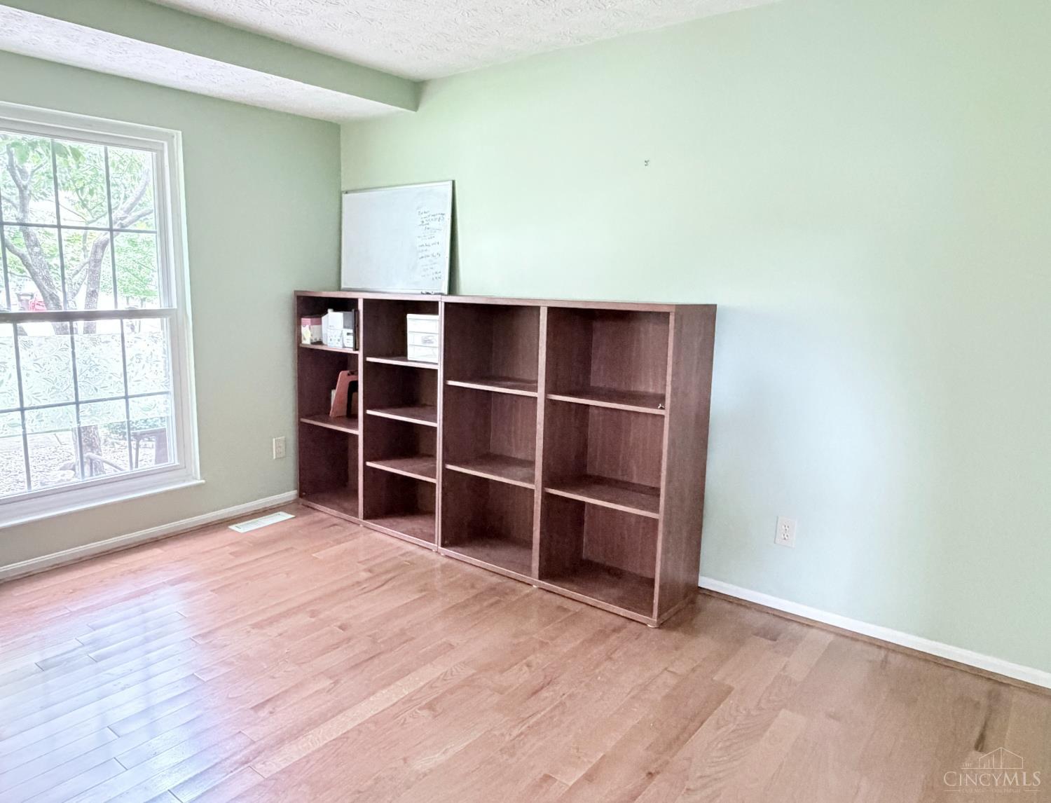 6112 Tarn Circle Property Photo 5