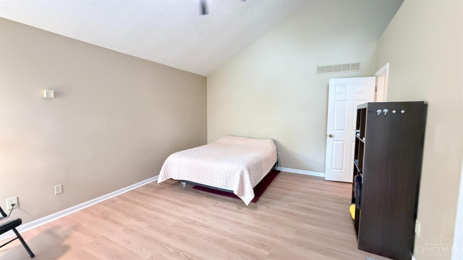6112 Tarn Circle Property Photo 19