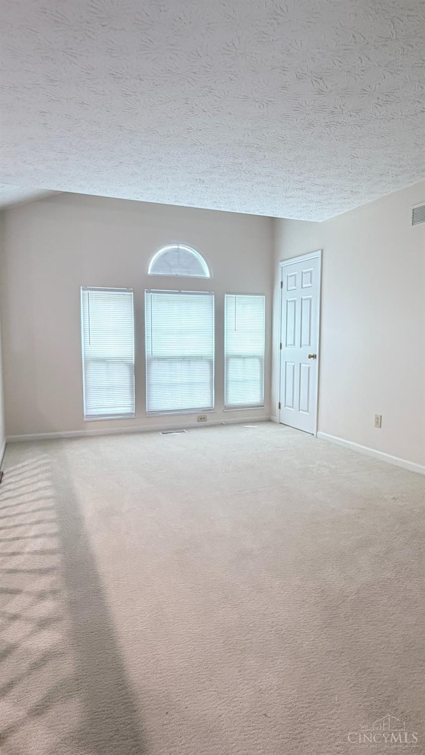 6112 Tarn Circle Property Photo 26