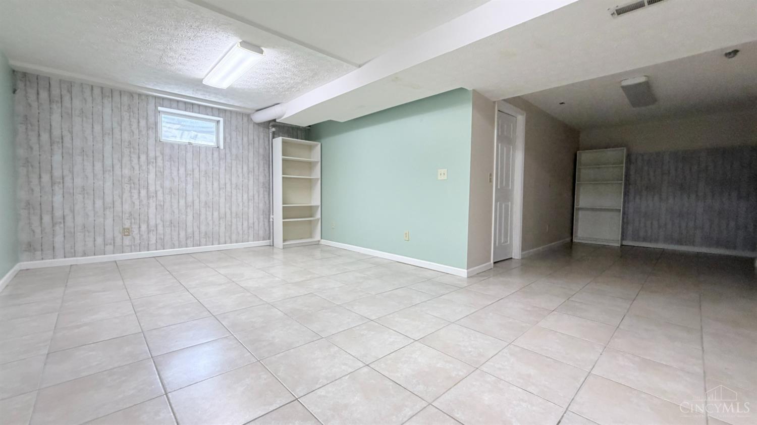 6112 Tarn Circle Property Photo 37