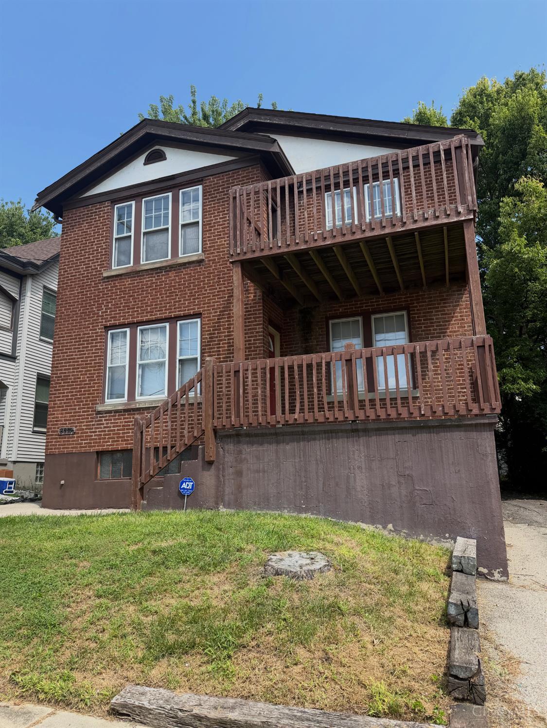 3510 Mozart Avenue Property Photo 1