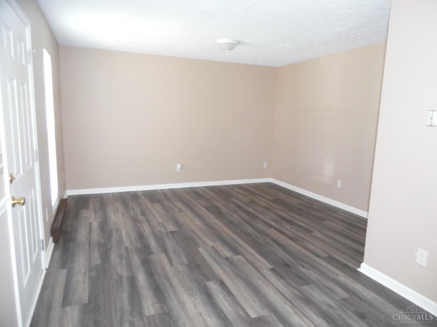 1107 Hunt Avenue Property Photo 2