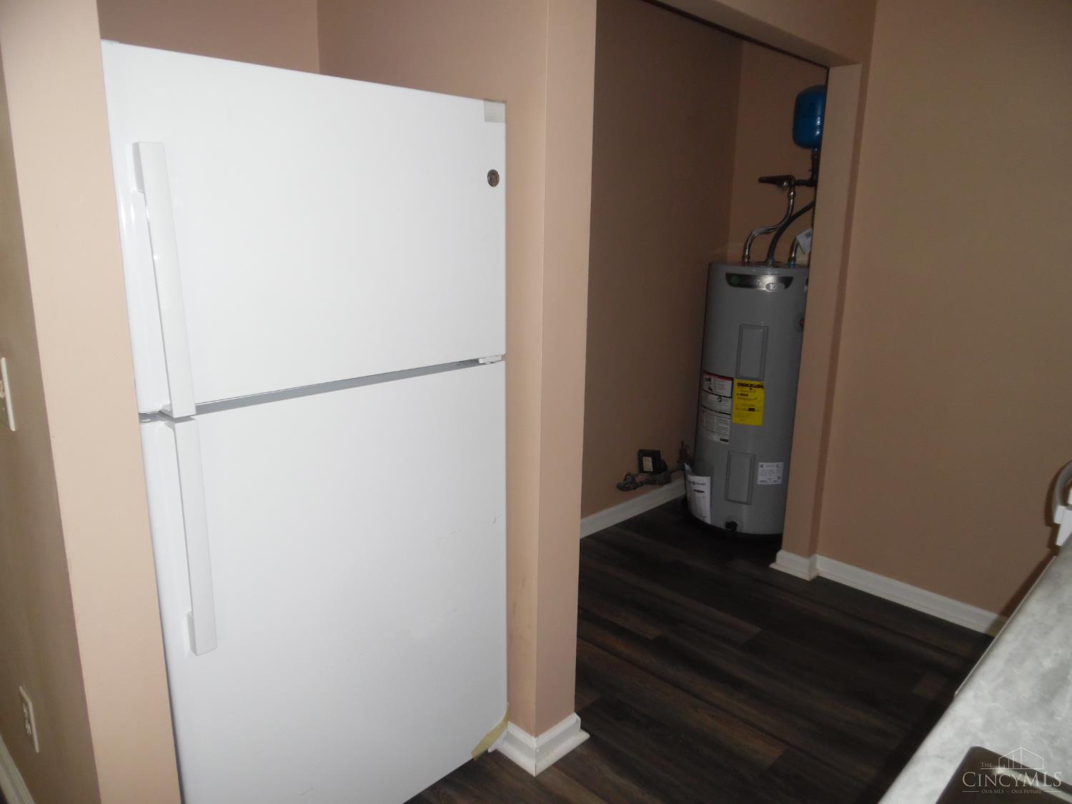 1107 Hunt Avenue Property Photo 7