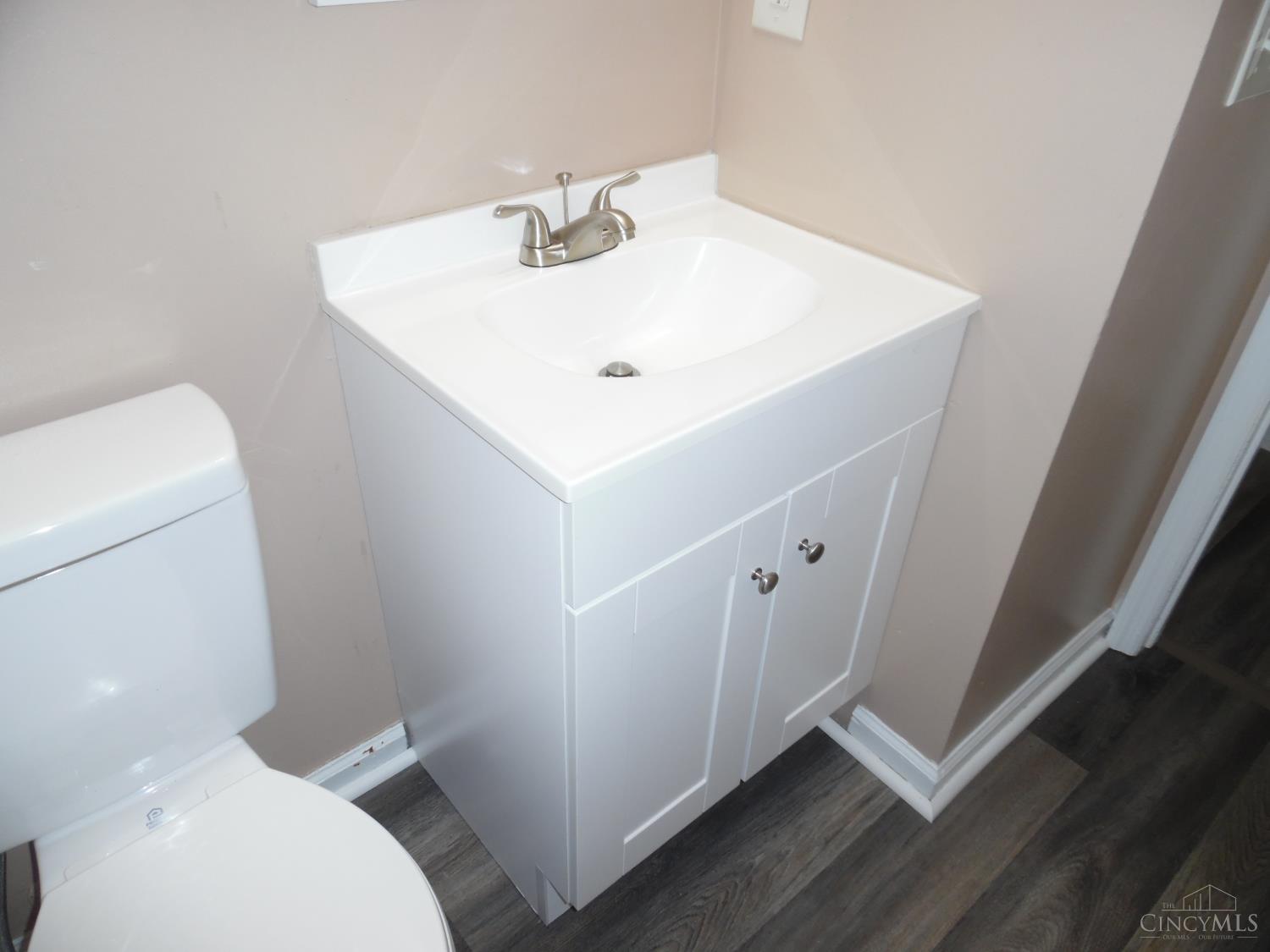 1107 Hunt Avenue Property Photo 12