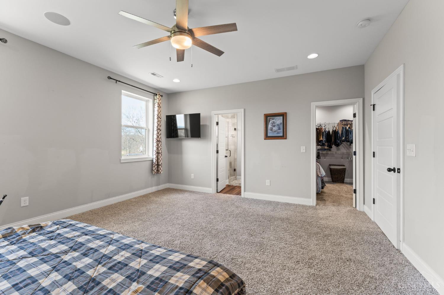 2425 Middleboro Road Property Photo 64