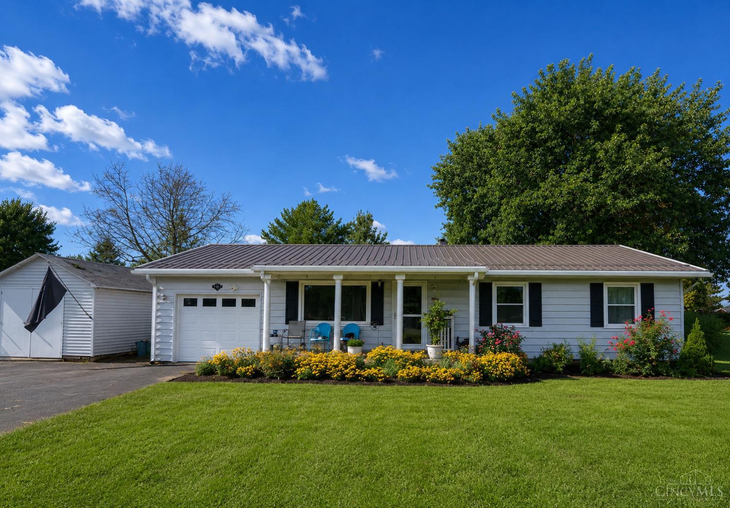 70 Lark Street Property Photo 1
