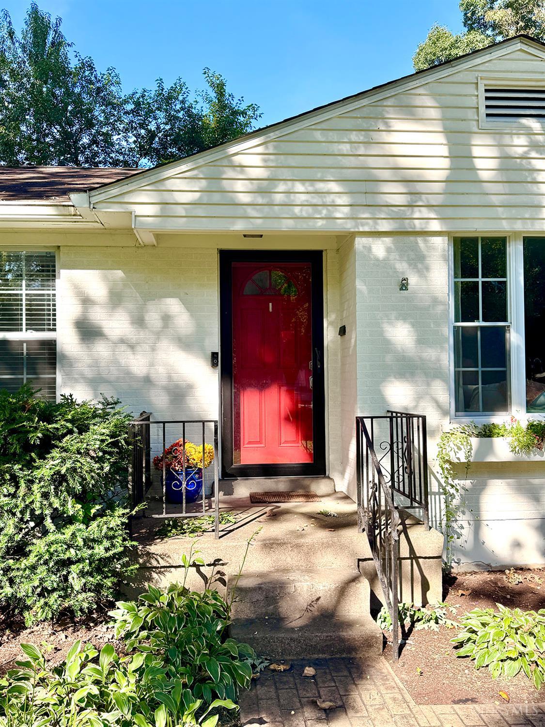 1530 Maple Avenue Property Photo 3