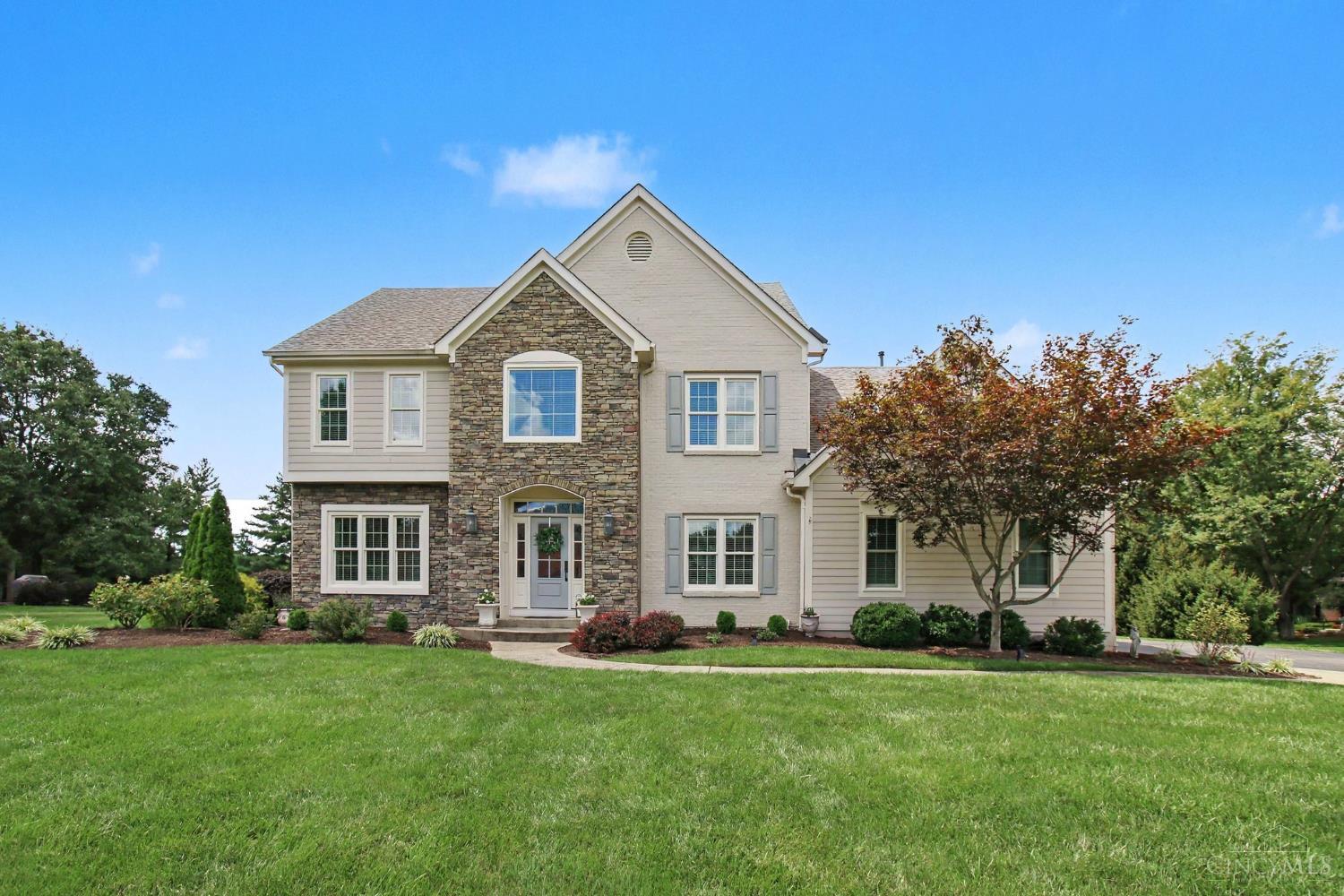 6620 Saddlebrook Court Property Photo 1