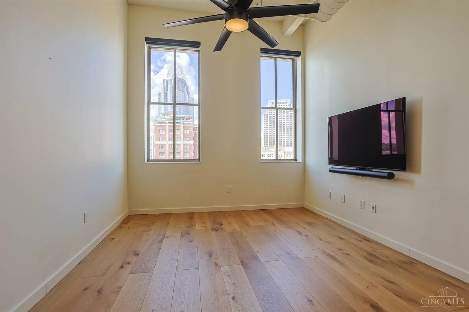 400 Pike Street Property Photo 8