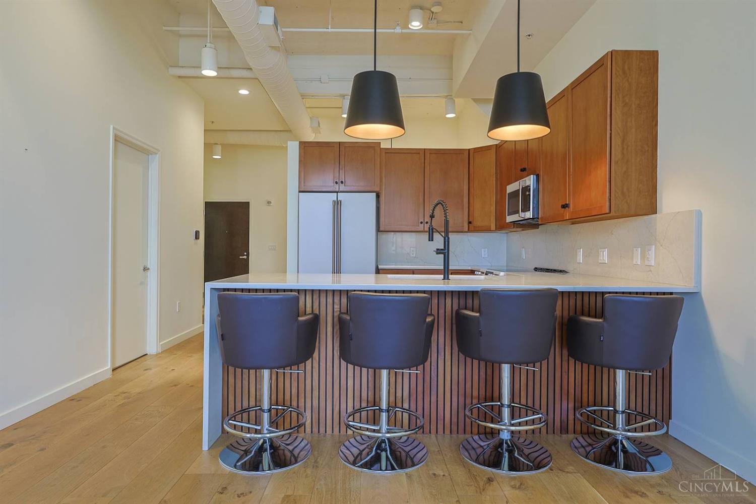 400 Pike Street Property Photo 15