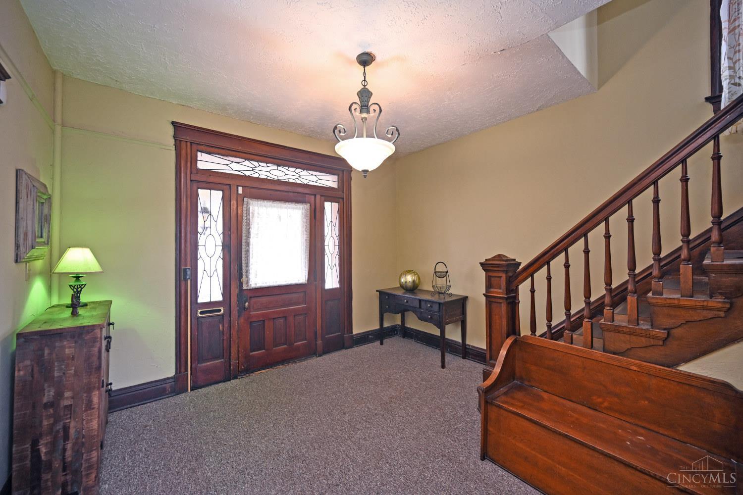 2220 Eureka Terrace Property Photo 5