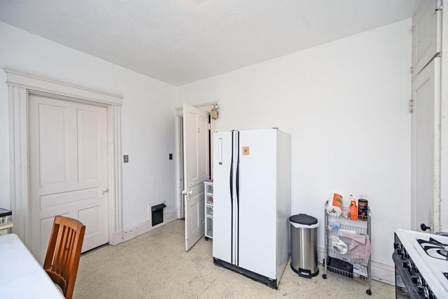 2220 Eureka Terrace Property Photo 33