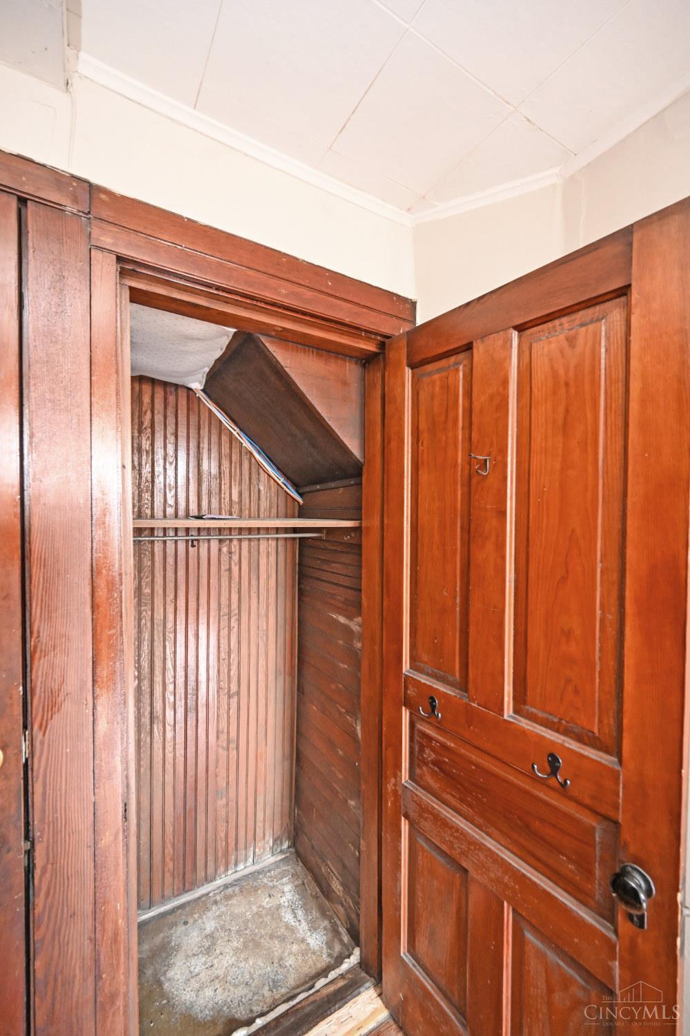2220 Eureka Terrace Property Photo 38