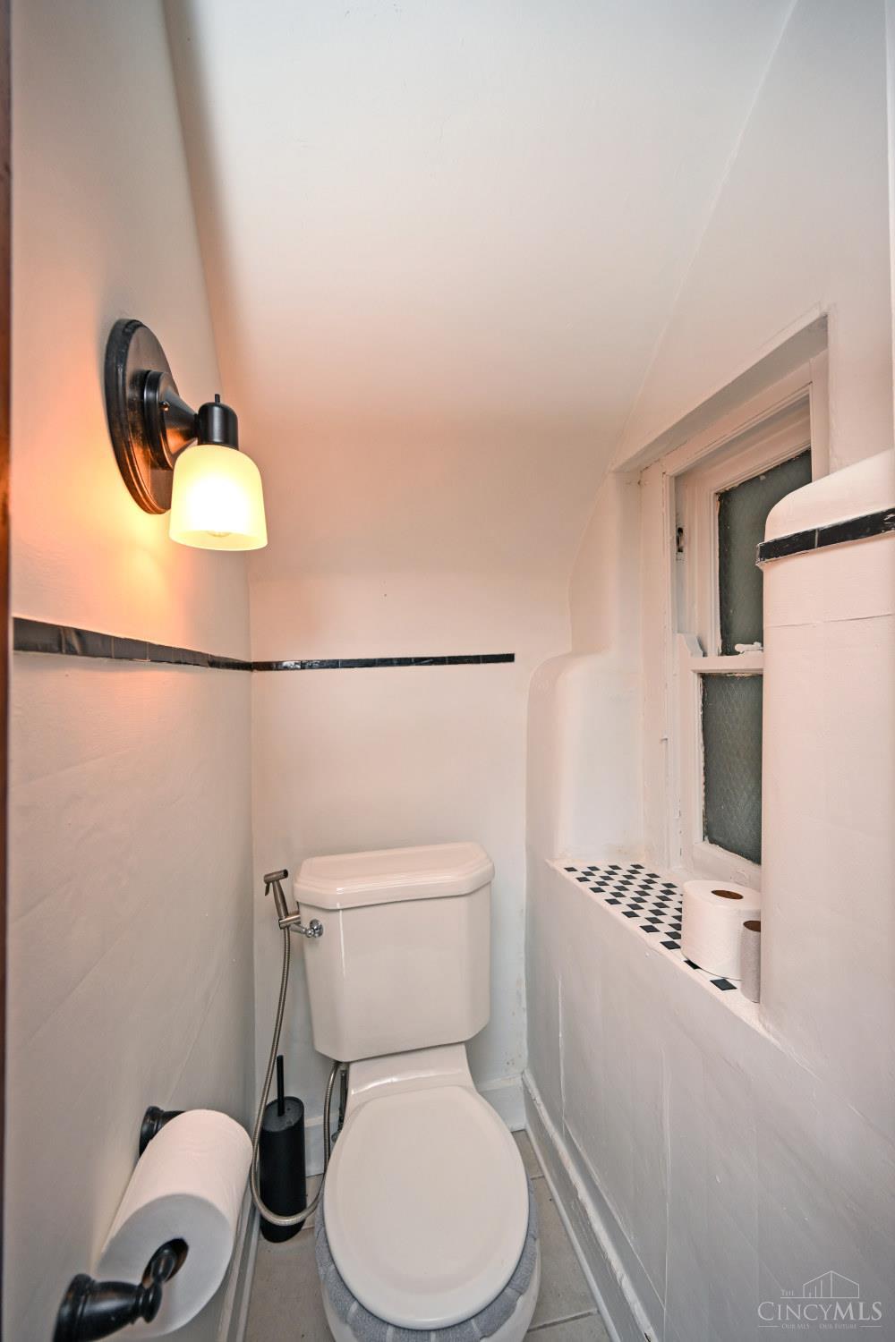2220 Eureka Terrace Property Photo 40