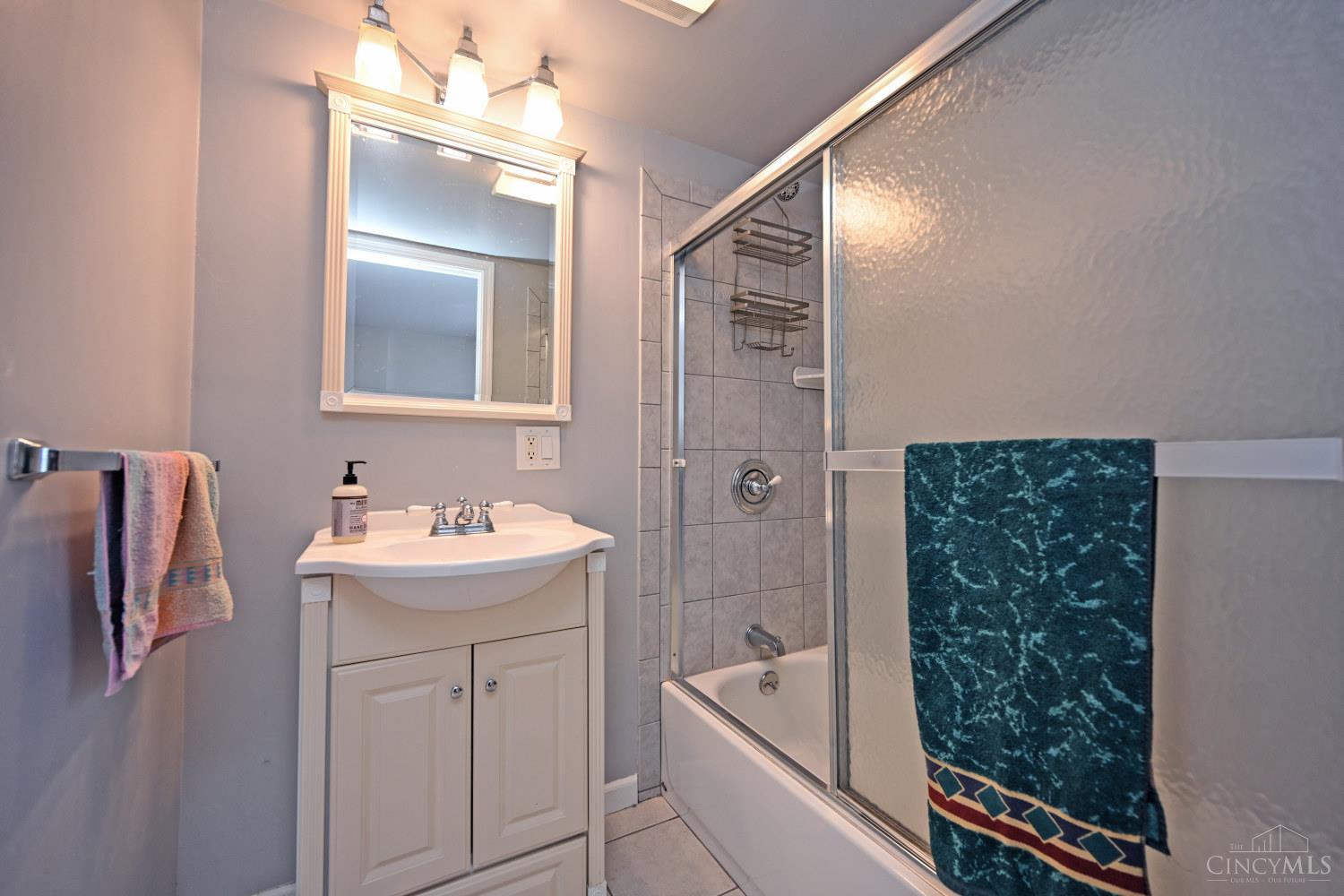 2220 Eureka Terrace Property Photo 44