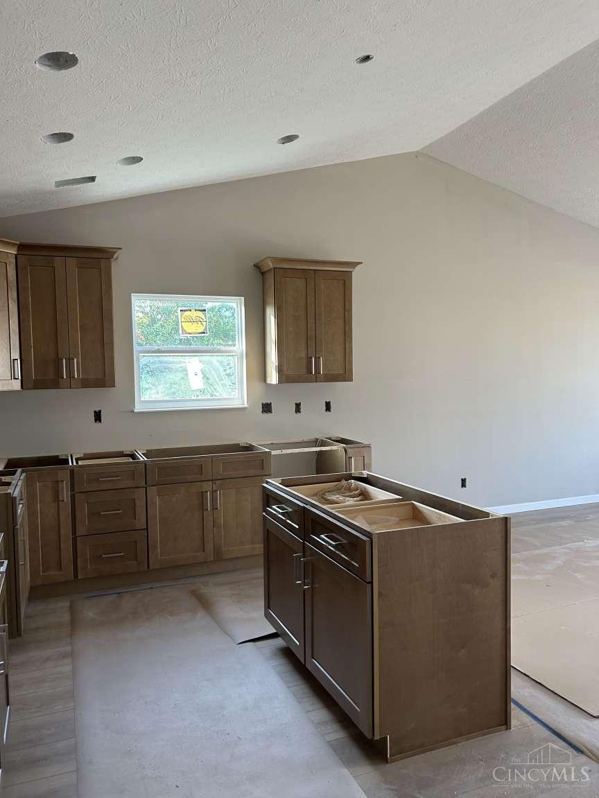 2091 Pine Forest Drive Property Photo 7