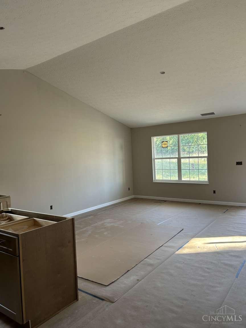 2091 Pine Forest Drive Property Photo 8