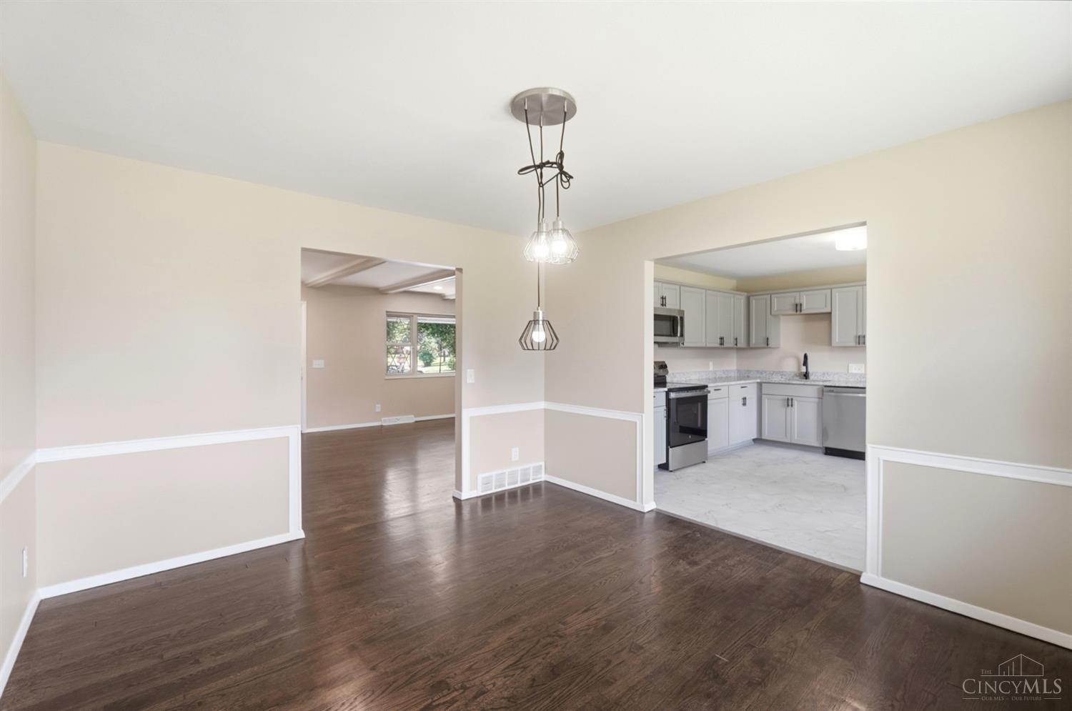 8929 Cavalier Drive Property Photo 13