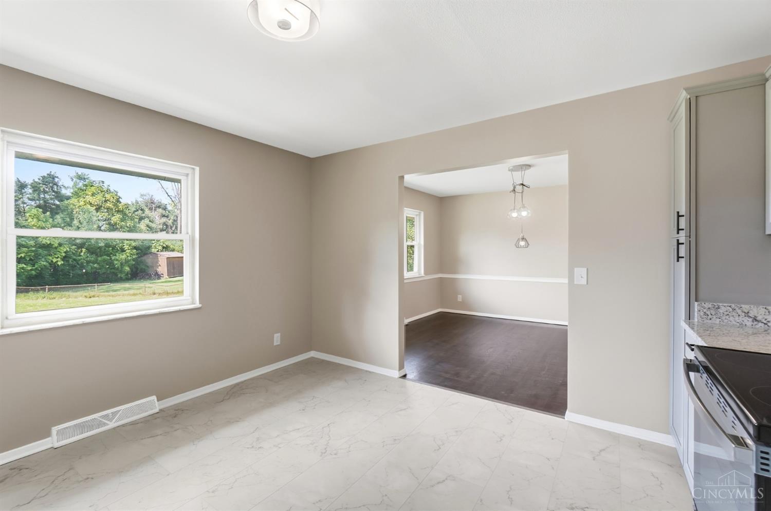 8929 Cavalier Drive Property Photo 19