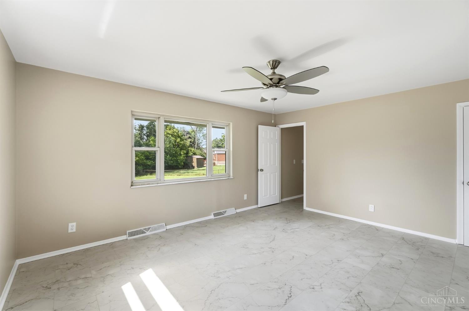 8929 Cavalier Drive Property Photo 21