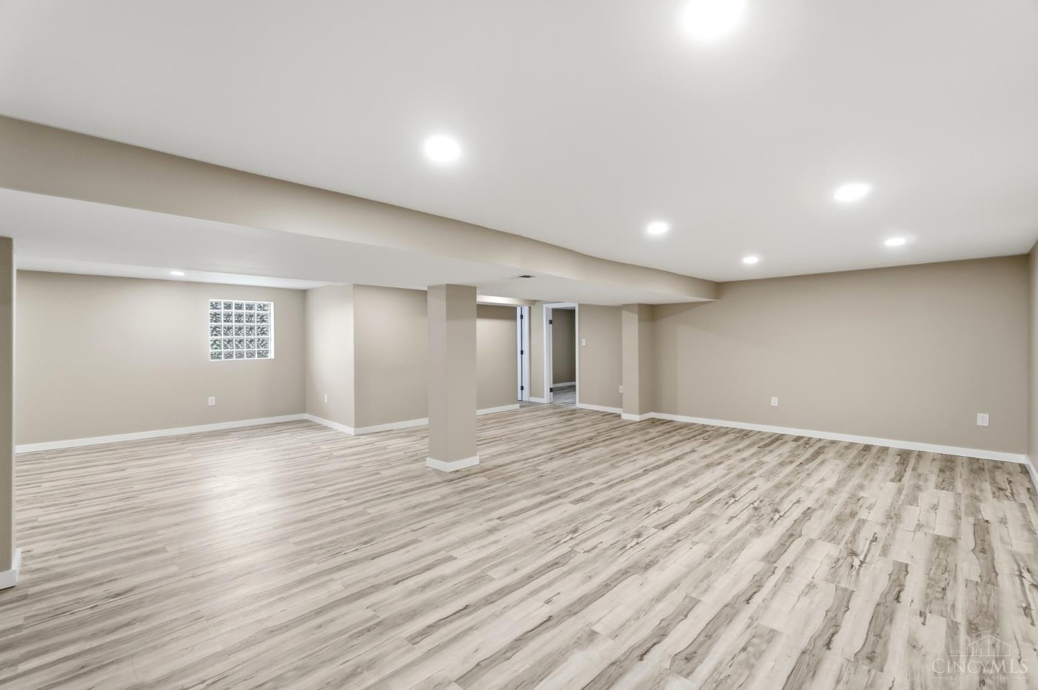 8929 Cavalier Drive Property Photo 39