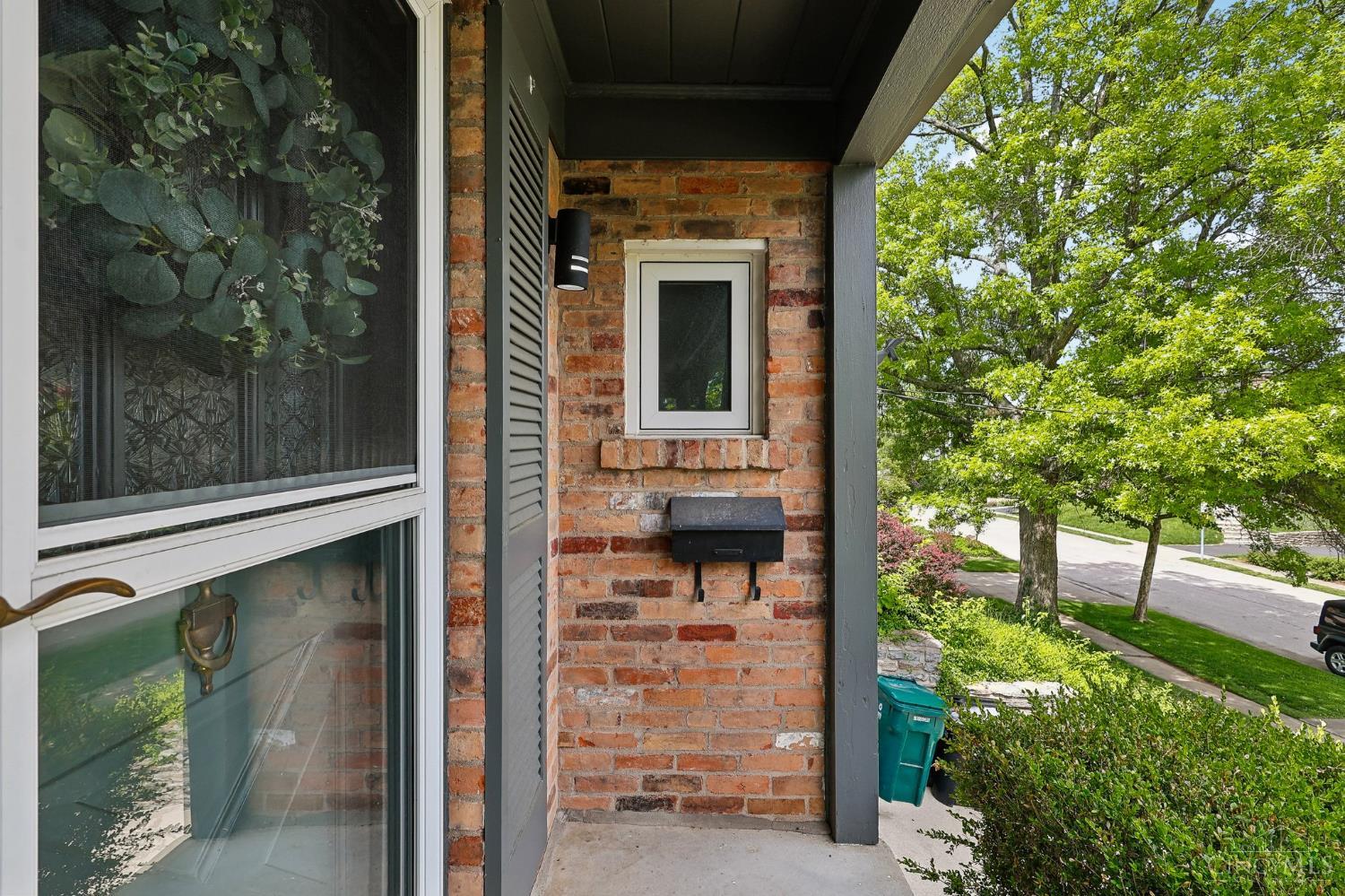 1023 Paxton Avenue Property Photo 6