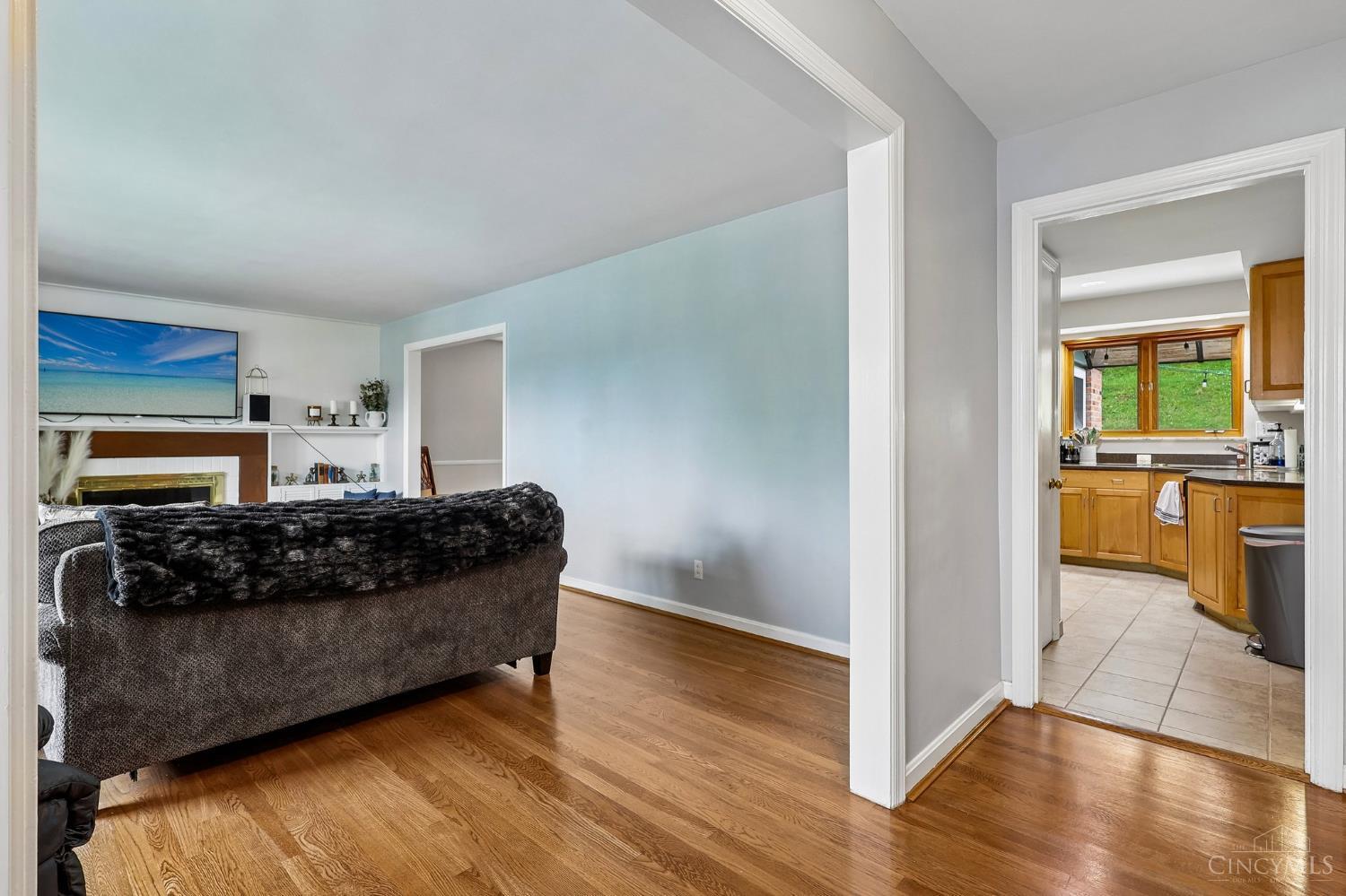 1023 Paxton Avenue Property Photo 8